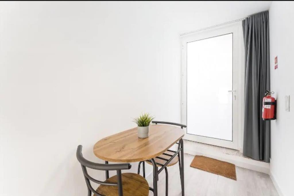 Opo - Fantastic Studio With Garden Porto Dış mekan fotoğraf