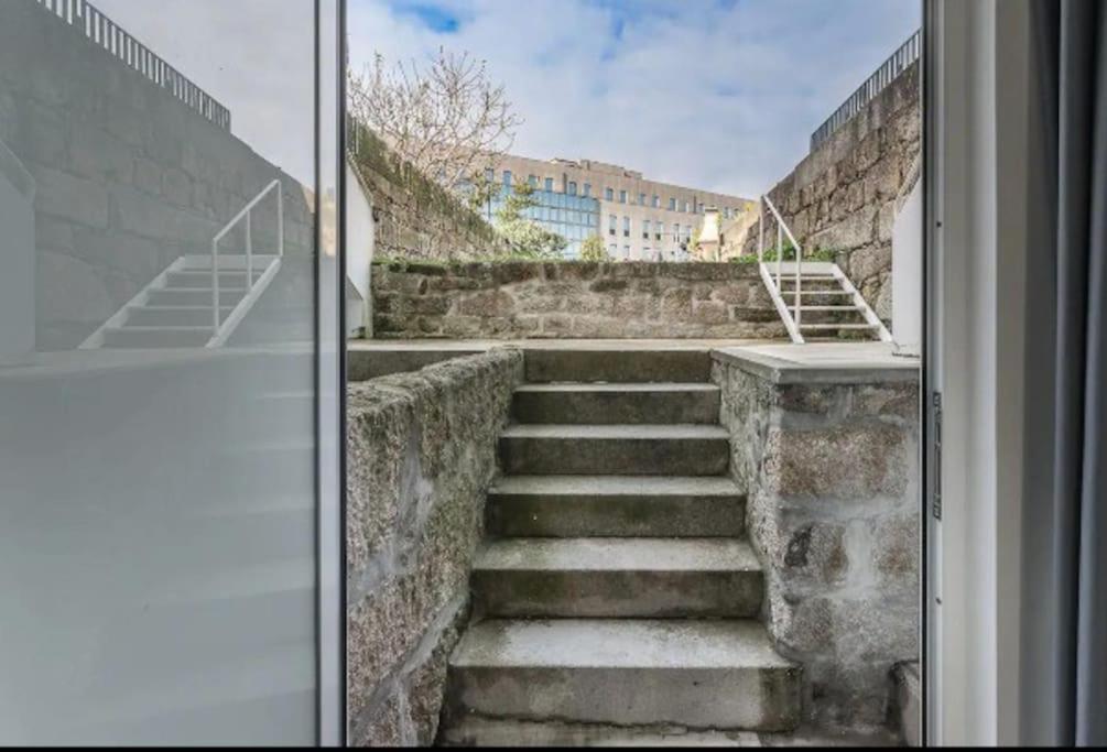 Opo - Fantastic Studio With Garden Porto Oda fotoğraf